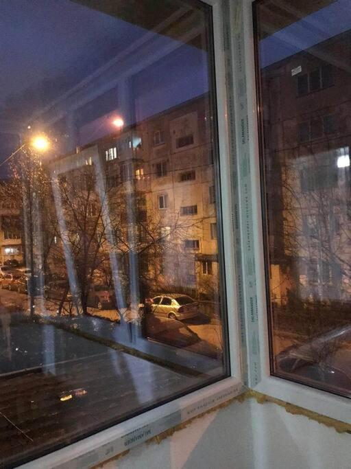 Apartament Confortabil Piteşti Exteriör bild